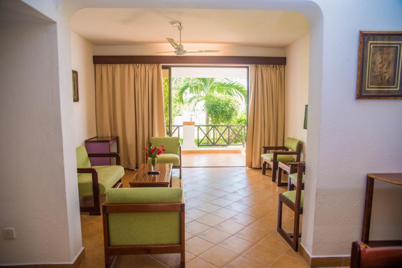 Nyali Beach Holiday Resort Εξωτερικό φωτογραφία